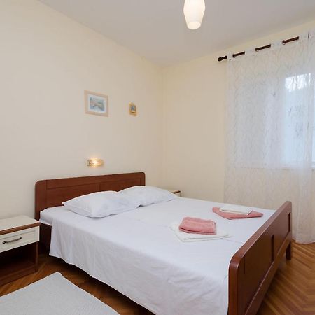 Rooms Mihaela Rab Town Zewnętrze zdjęcie