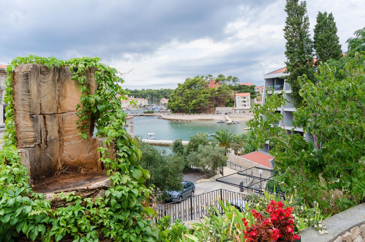 Rooms Mihaela Rab Town Zewnętrze zdjęcie
