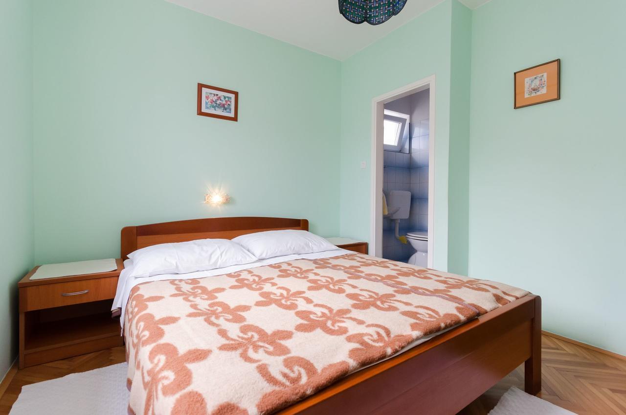 Rooms Mihaela Rab Town Zewnętrze zdjęcie