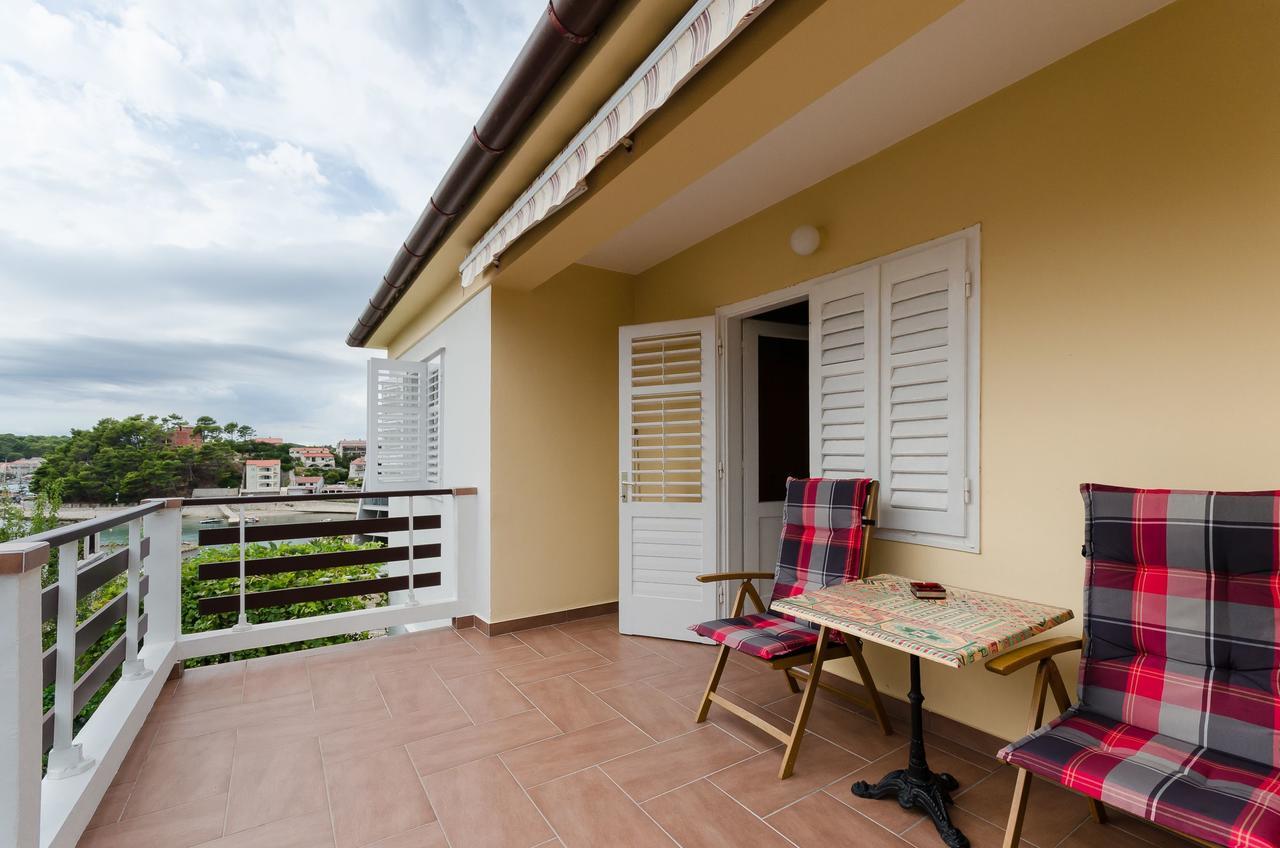 Rooms Mihaela Rab Town Zewnętrze zdjęcie